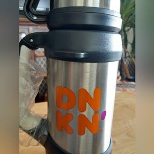 Dunkin Donuts limited ed. travel mug